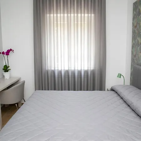Via Santavenere Apartamento